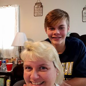 Meet your Posher, Annette